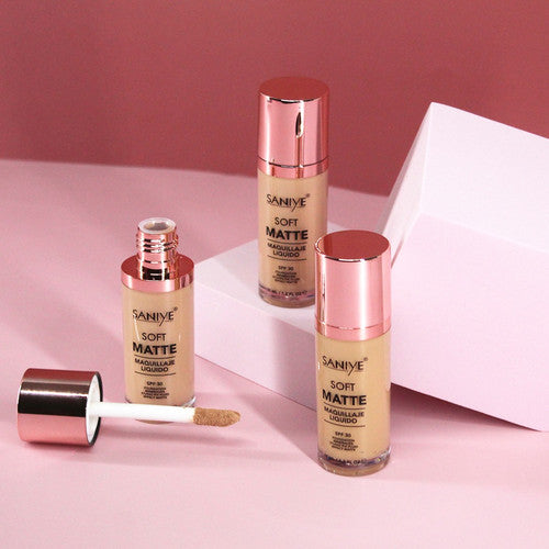 SOFT MATTE Maquillaje Líquido SANIYE