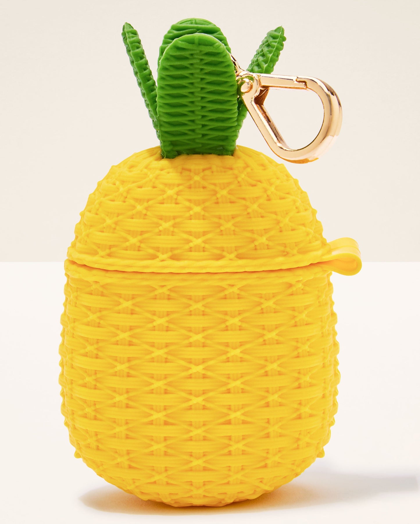 Holder Piña