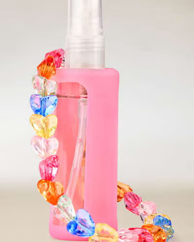 Holder spray friendship bracelet